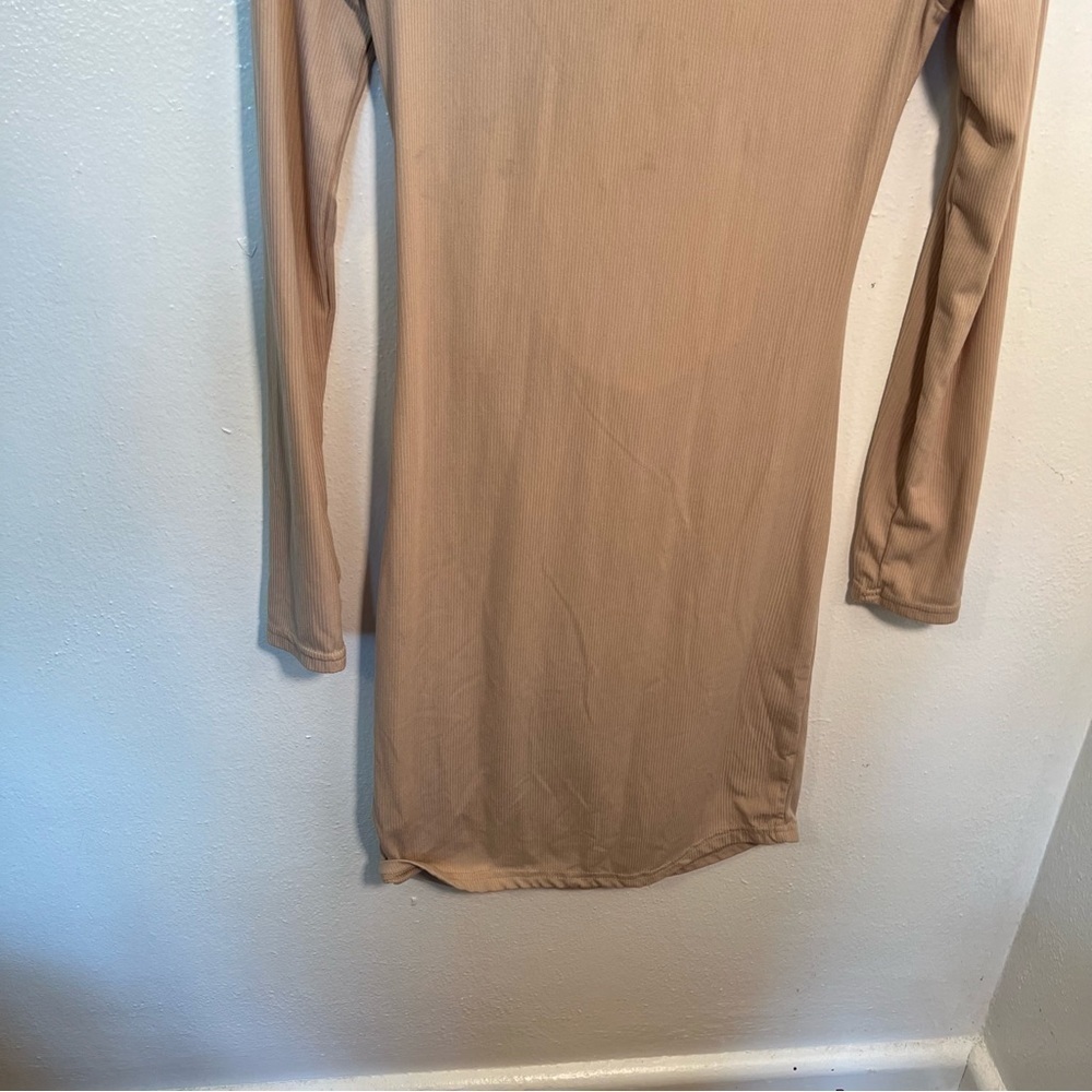 Birch and Stone Ribbed Mini Dress Beige - Picture 11 of 13